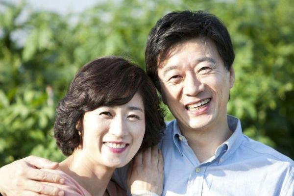 高龄父母怎么选代孕国家